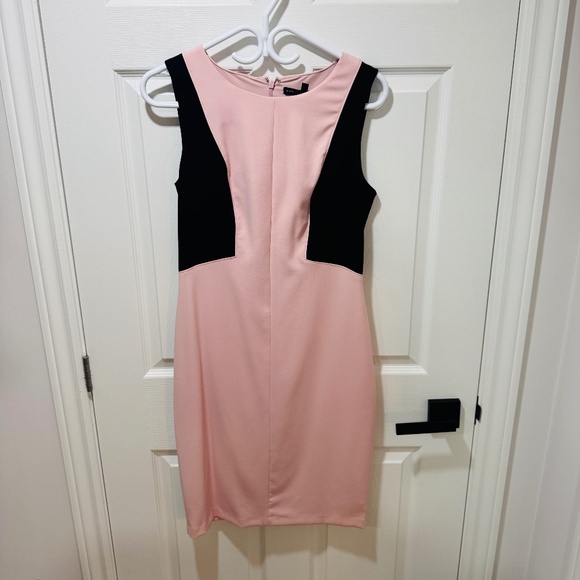 White House Black Market - Pink/Black Colourblock, Size 6 - Picture 4 of 6